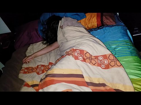❤️ Stepson berating a sua jovem madrasta enquanto ela dorme. ❤❌ Porno bonito em nós pt.megaofertas.top ❌️